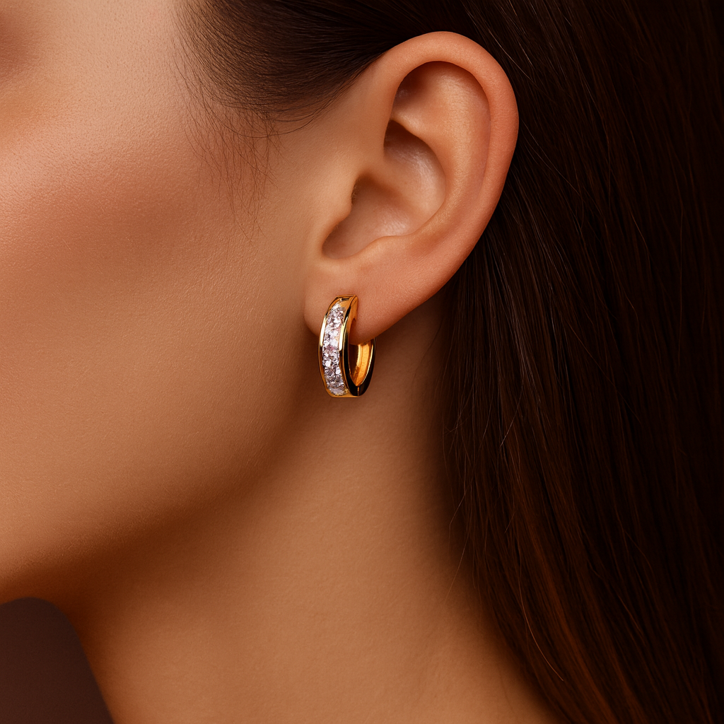 Paolina – Elegant Gold and Crystal Earrings