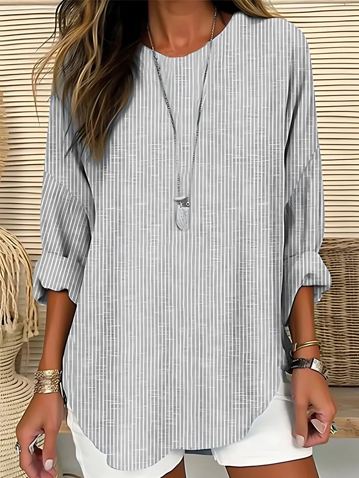 Rhea | Trendy stribet bluse