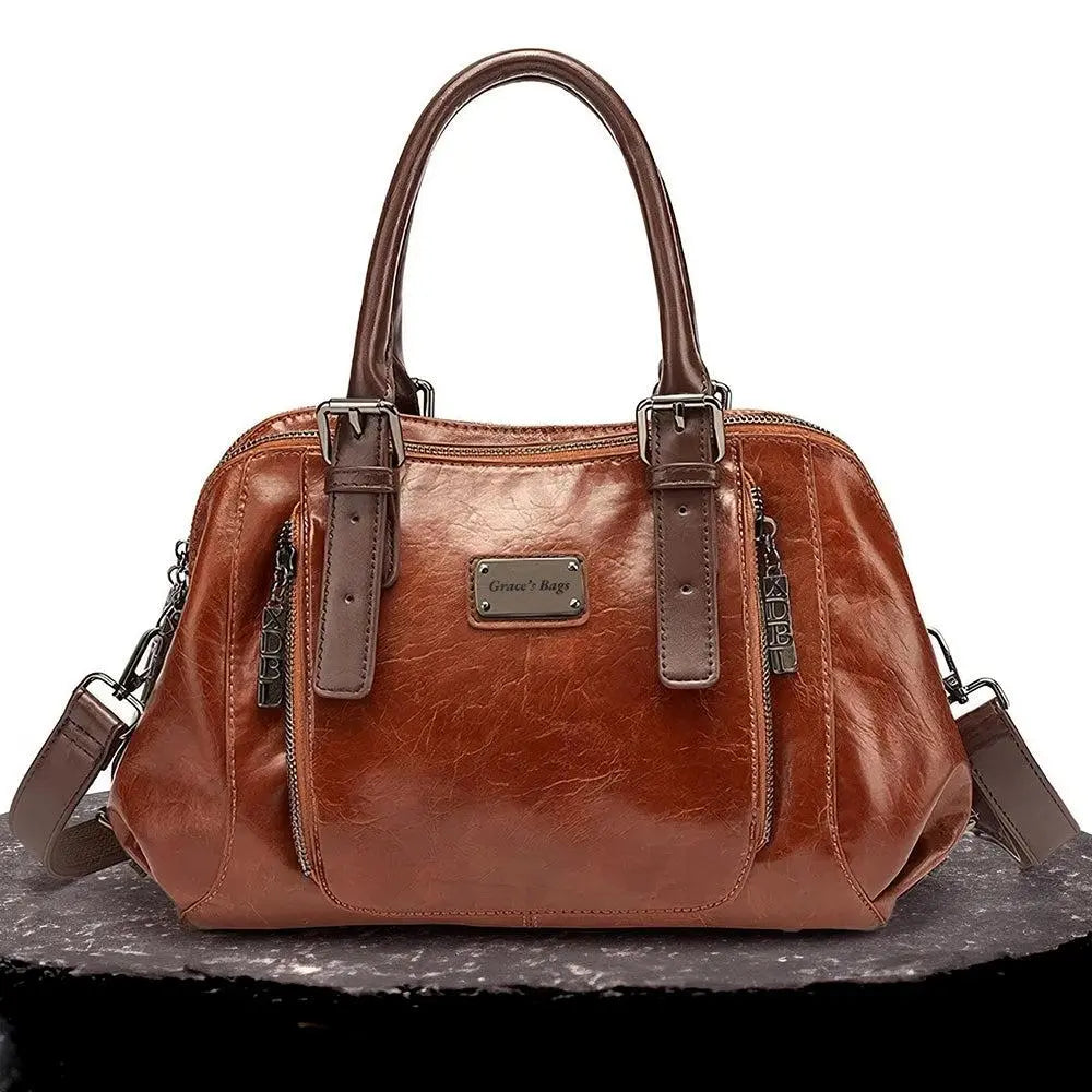 Silke’s Luxurious Statement | Timeless Bag