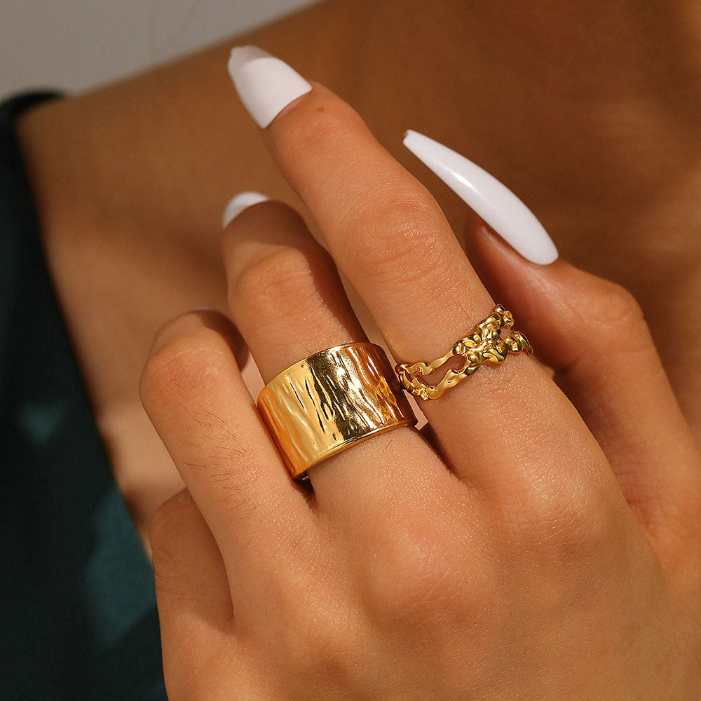 Rosanique | Anel de Ouro 18K