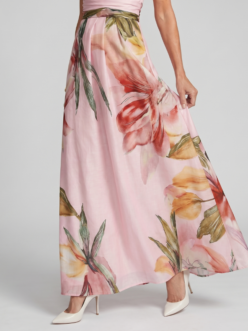Hester | Soft Halter Flowing Skirt Maxi Dress