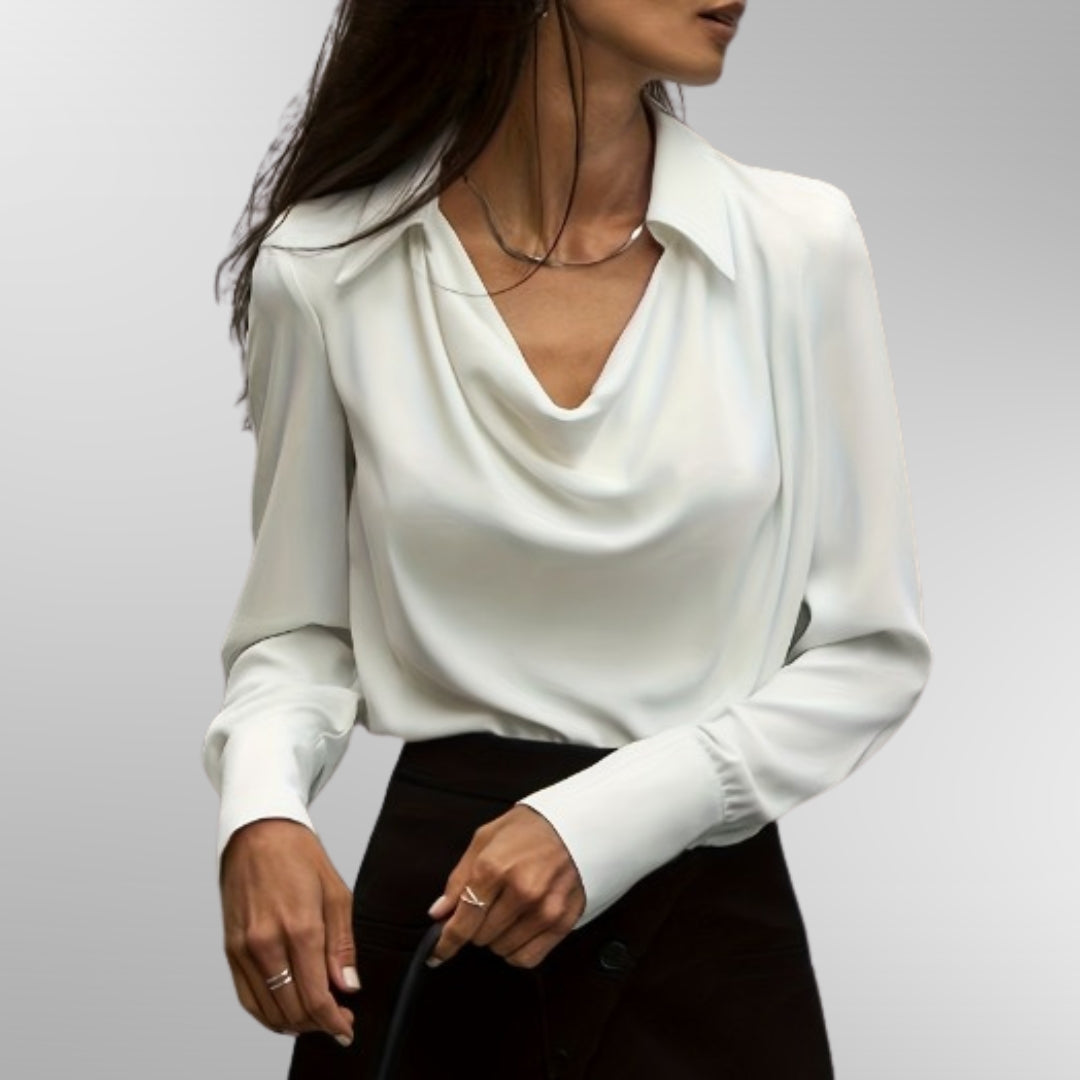 Violet™ | Elegant satinbluse