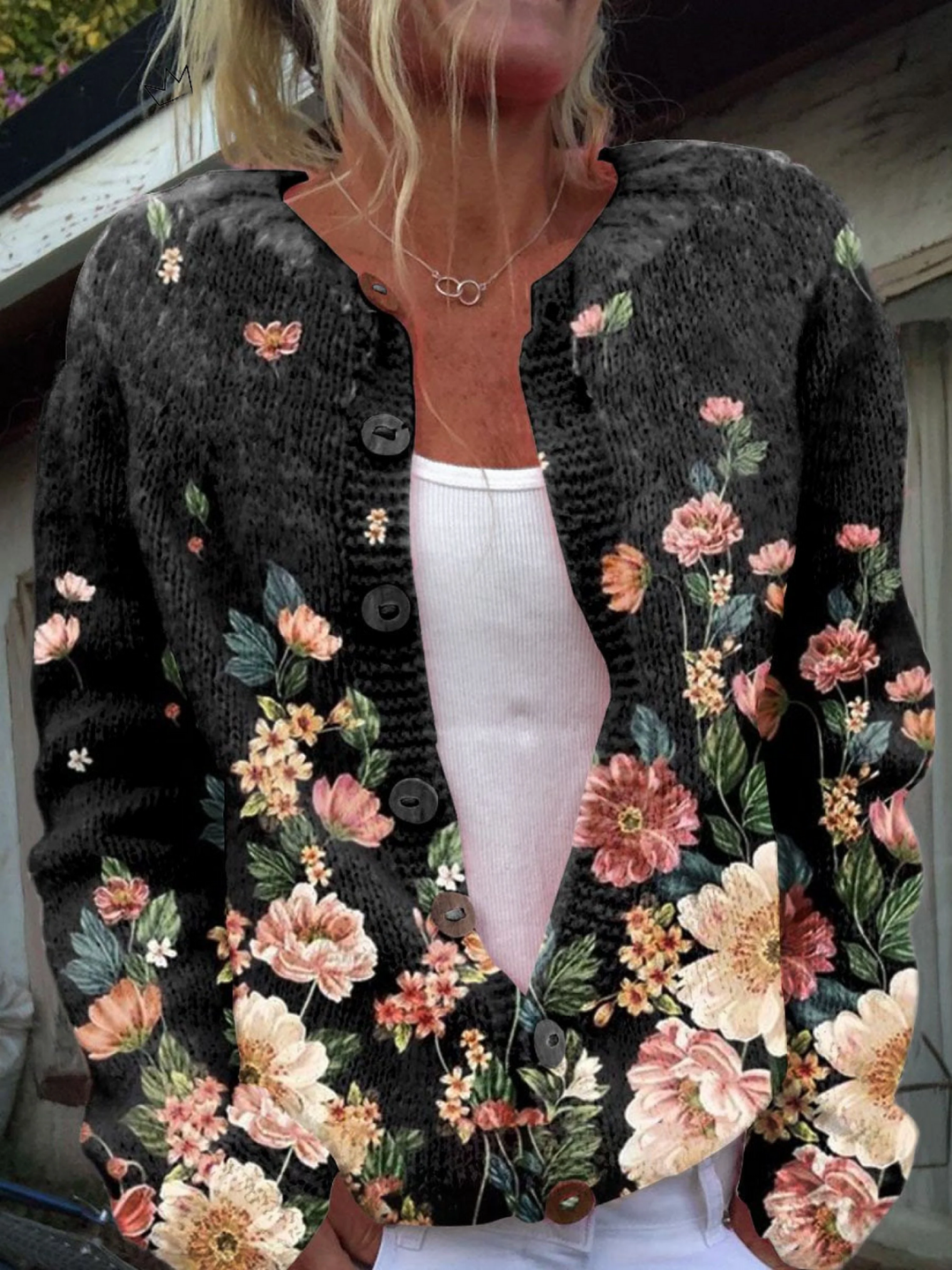 Cardigan Casual com Botões e Estampa Floral