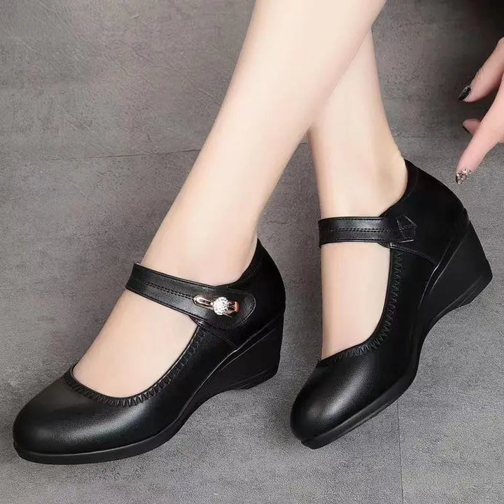 Lydia – Sapatos Elegantes de Conforto com Salto Médio