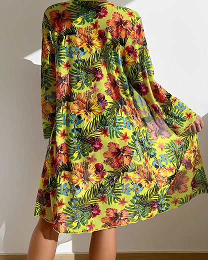 Flora | Bikini-Set mit tropischem Print und Überwurf