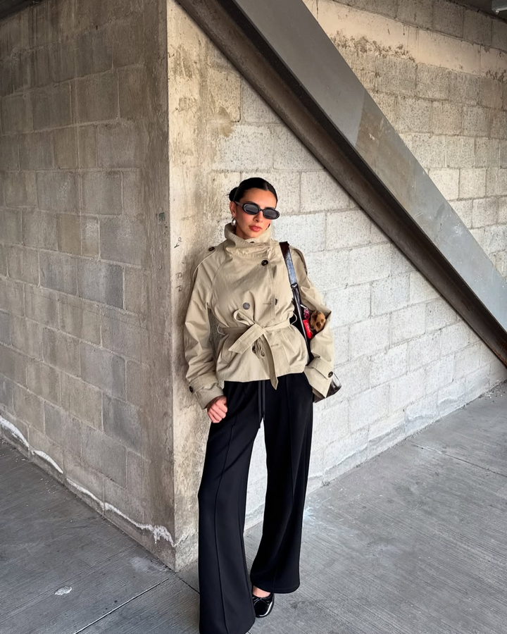 Alzea – Cropped Trench Coat with Belt