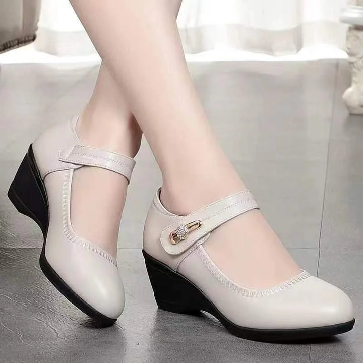 Lydia – Sapatos Elegantes de Conforto com Salto Médio
