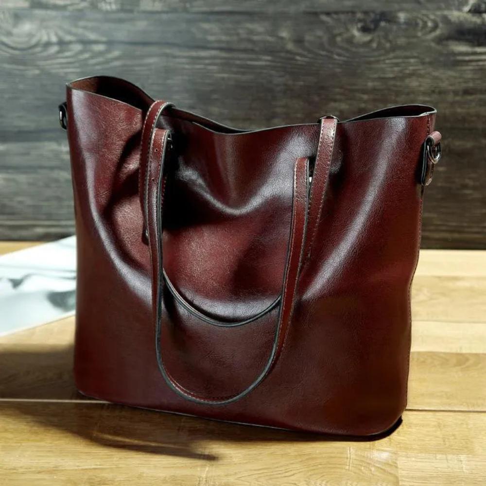 Nicole's Favorite Handbag | Vintage Shoulder Handbag