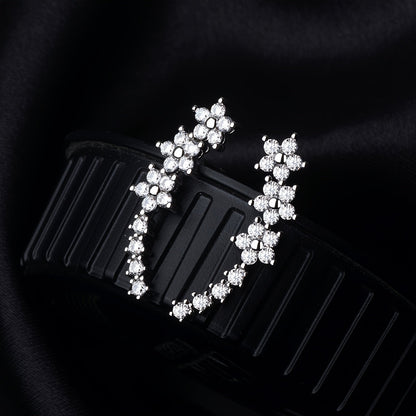 BRINCOS DOURADOS FLORAIS COM CRISTAIS RHINESTONE