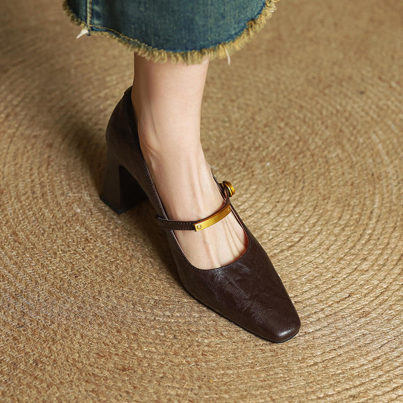 Pumps de Couro Marleon com Tira