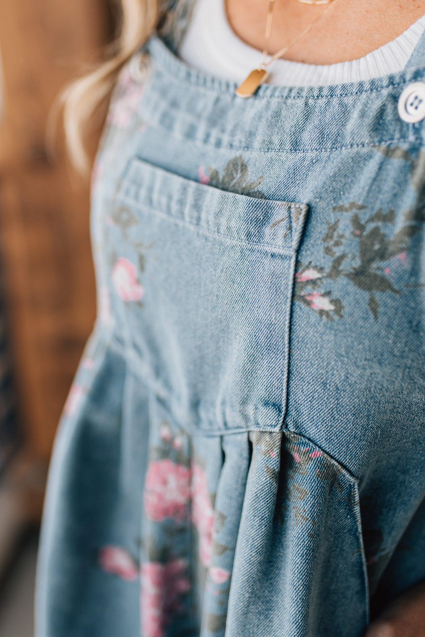 LUCINDA | FLORALE DENIM SHORTALLER