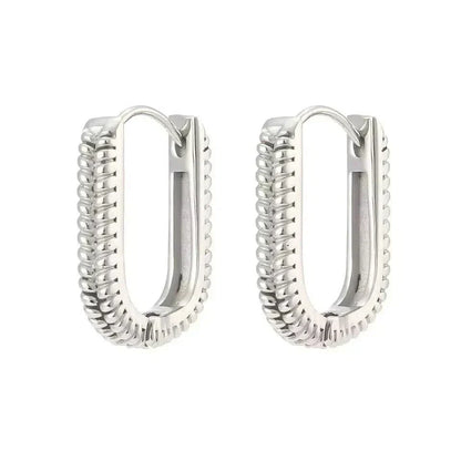 Kaëra | Brincos de Argola Oval em Estilo Contemporâneo