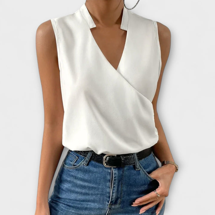 Loretta | Blusa sofisticada con escote en V