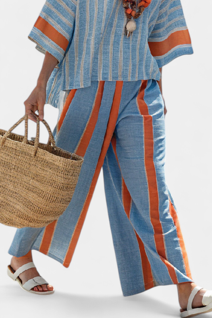 Velmere | Blusa Listrada Terracota Sofisticada & Calça de Linho