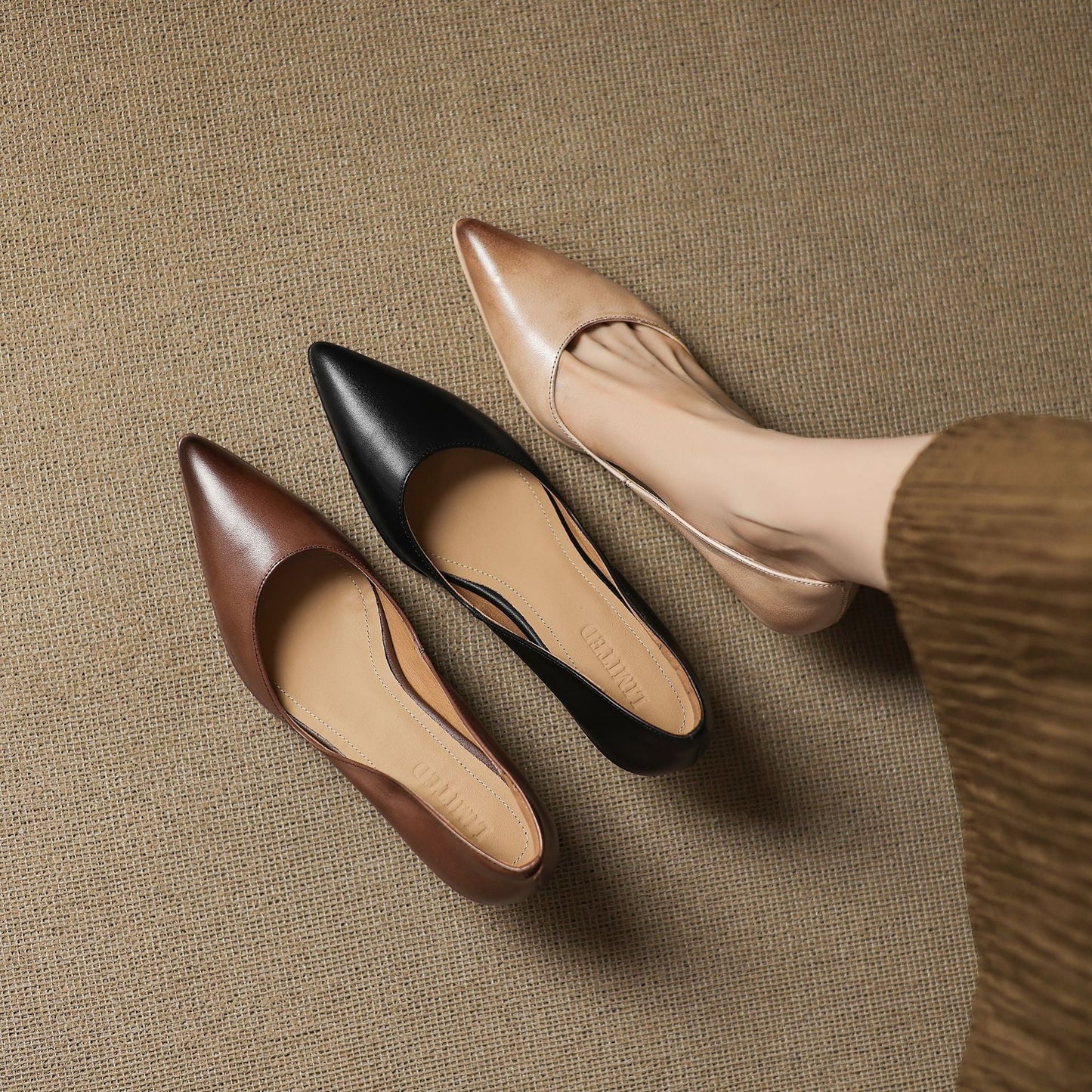 Calenne læder kitten heels