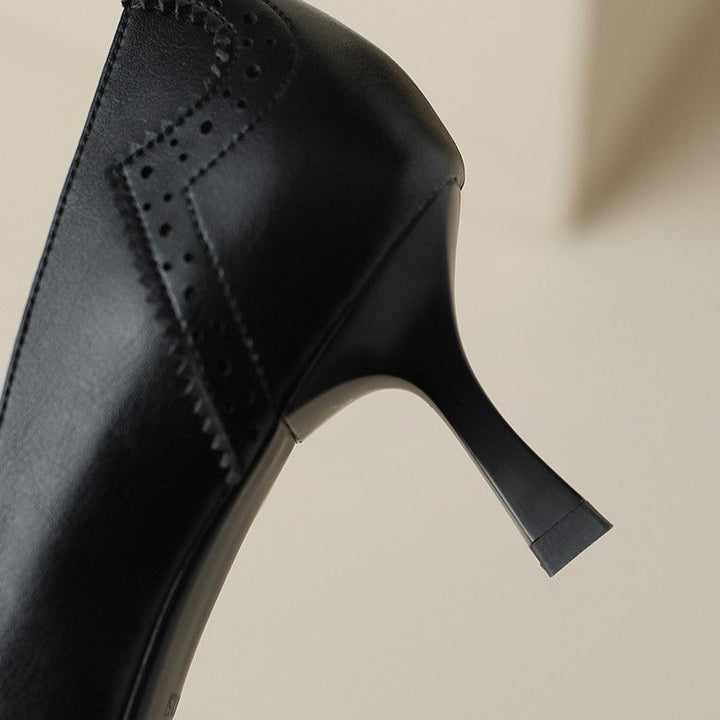 Pumps de Couro Célora com Fita