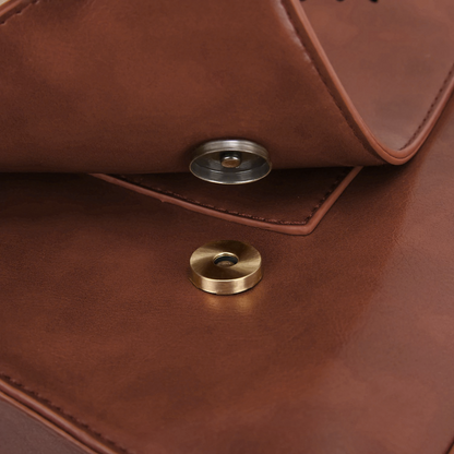Monika's Elegant Bow Bag