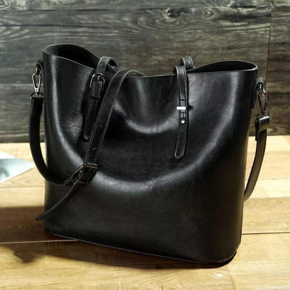 Nicole's Favorite Handbag | Vintage Shoulder Handbag