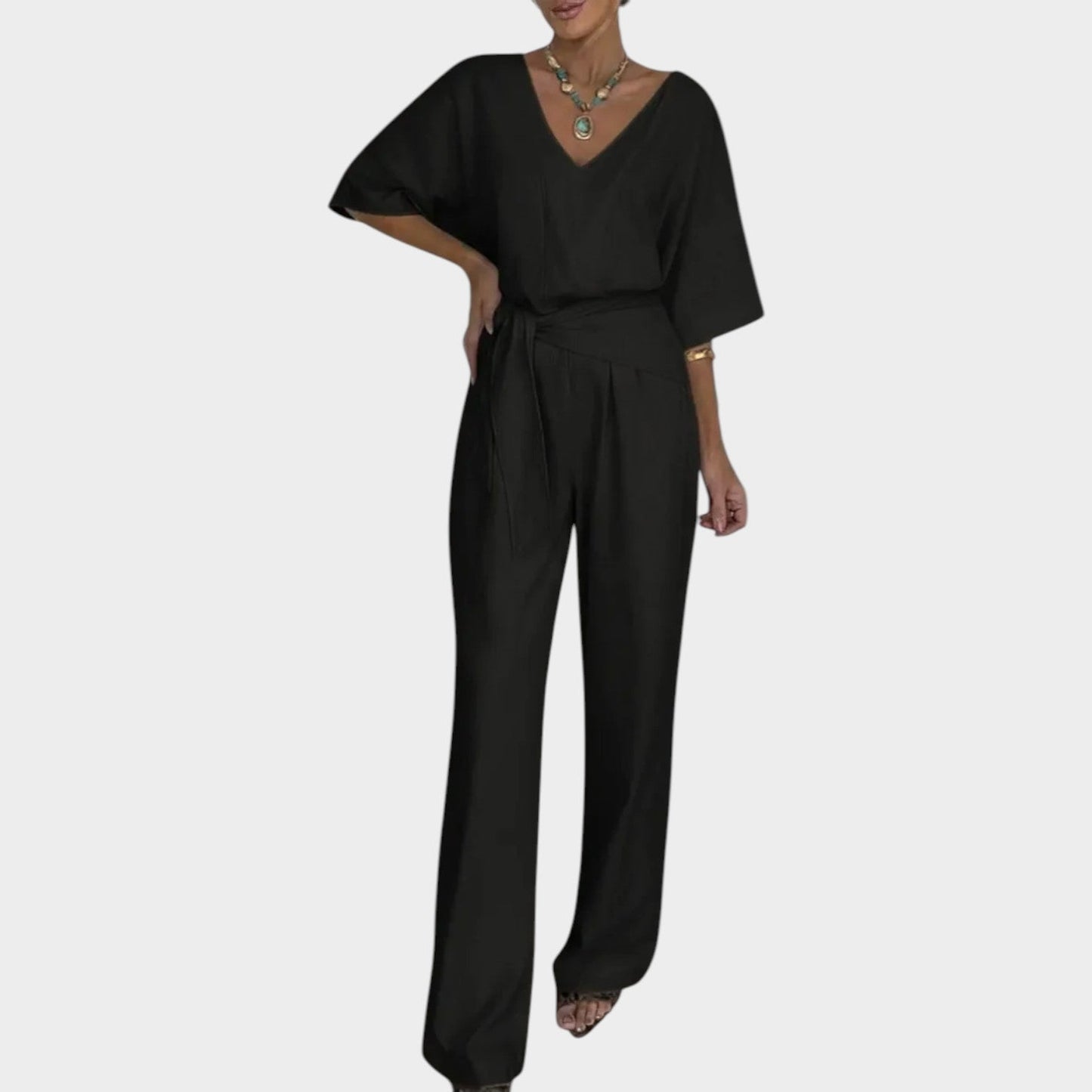 Vivienne | V-hals jumpsuit med bælte og vide ben