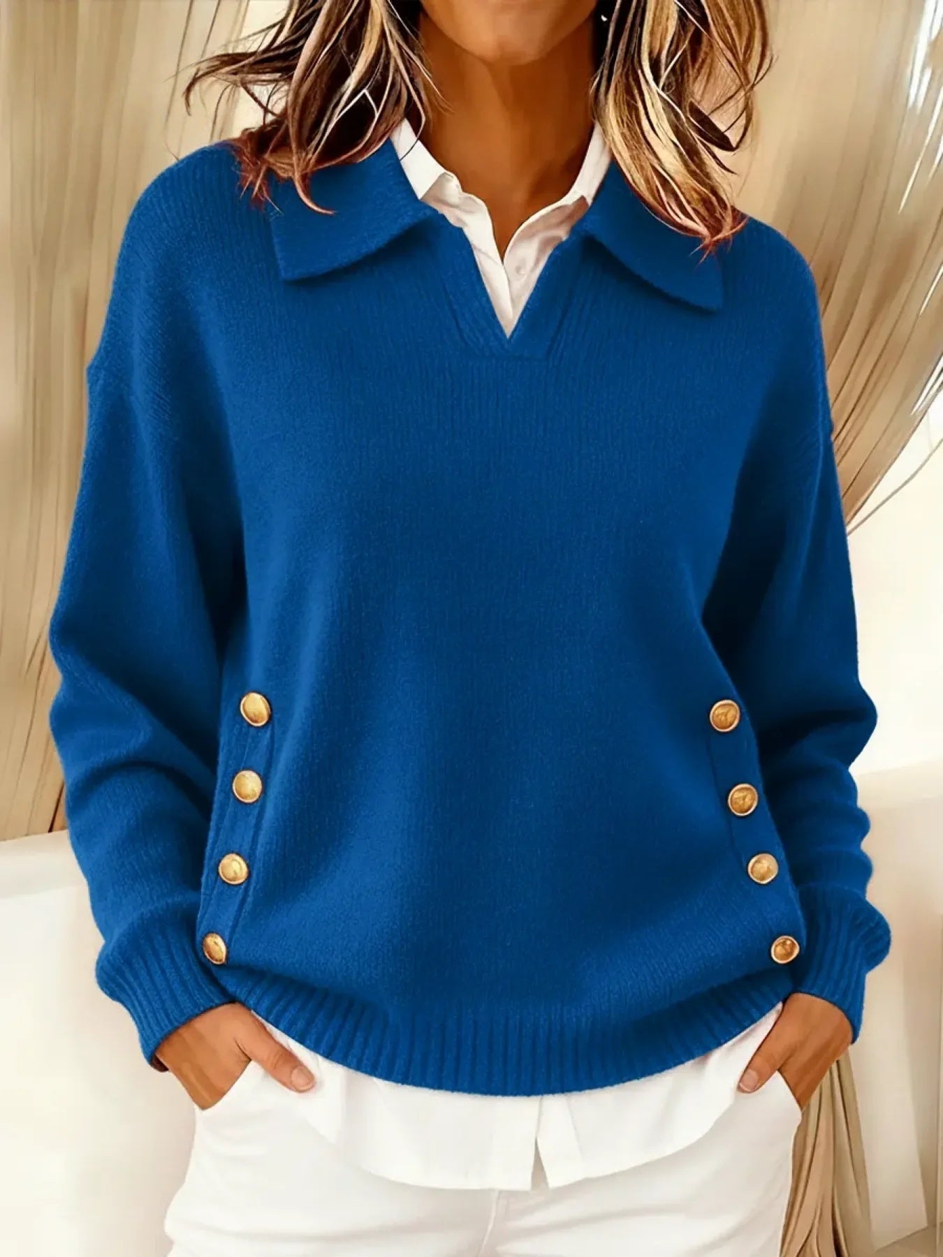 Fritzie | V-hals sweater med krave