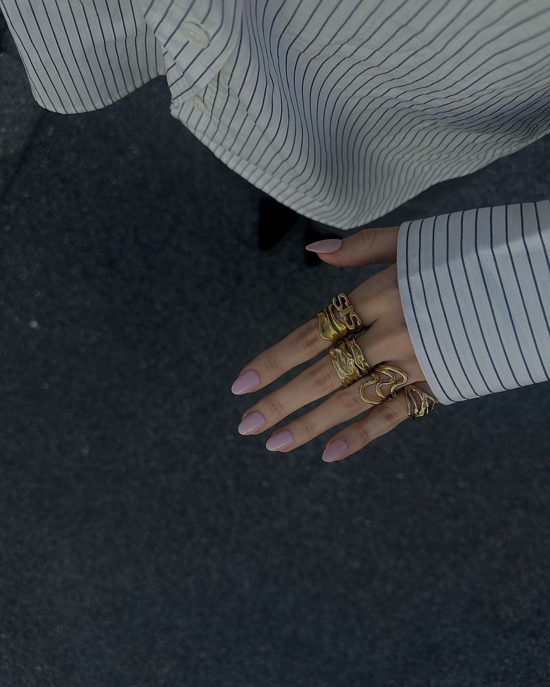 Almareine | Ring i 18K guld