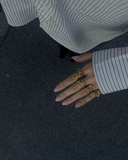 Almareine | Ring i 18K guld