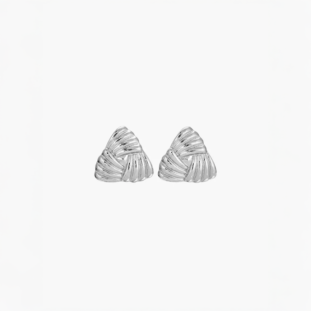 Beloria | Vintage-Inspired Triangle Earrings